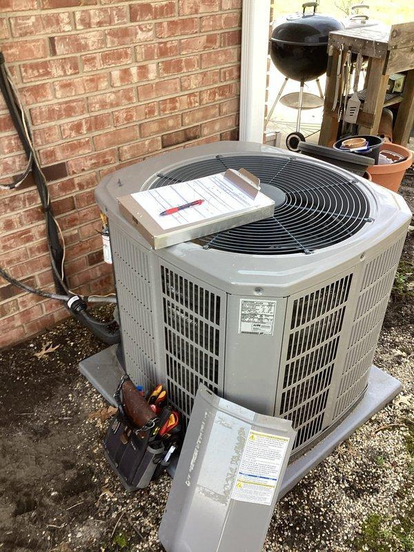 Mishawaka, IN - Completed scheduled monthly air conditioning maintenance on residential outdoor condensing unit. Replaced 30x30x1 air filter, inspected refrigerant lines and electrical connections, and verified proper unit operation and clearances around equipment.