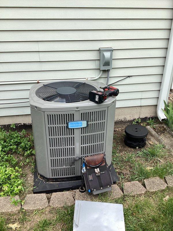 Elkhart, IN - Completed scheduled air conditioning maintenance as part of HVAC membership plan. Performed comprehensive system inspection of outdoor condensing unit, including cleaning, component evaluation, and operational testing to ensure optimal cooling performance for the upcoming season.