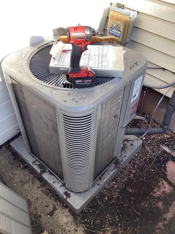 Mishawaka, IN - Completed planned air conditioning maintenance on outdoor condensing unit. Performed comprehensive system inspection, cleaned condenser coils, checked refrigerant levels, tested electrical connections, and verified proper operation of all components per membership maintenance protocol.