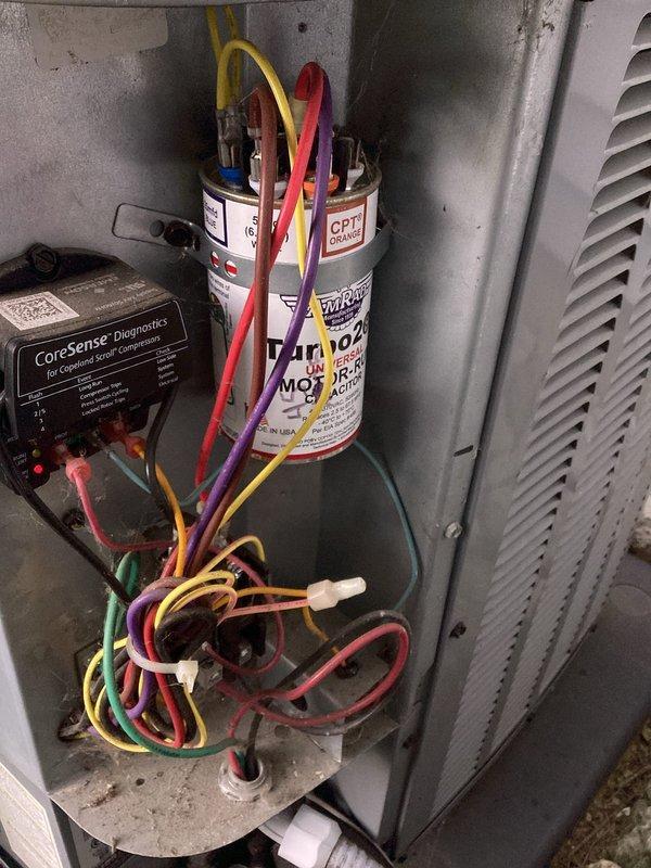Completed annual planned maintenance on Daikin outdoor condensing unit. Performed comprehensive system inspection including electrical connections, dual-run capacitor, and CoreSense Diamontrx+ monitoring device. Replaced 410 filter, verified all wiring connections secure, and confirmed proper operation of all components. System tested and operating within normal parameters.