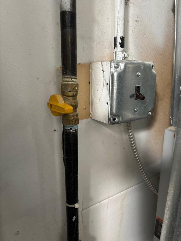 Performed annual gold level maintenance on 10-15 year old HVAC system. Conducted visual inspection of plumbing components, including pipe connections and control valve functionality. Used TESLONG endoscope to examine interior duct condition, identifying minor condensation within the system.