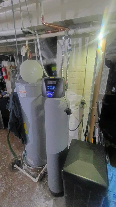 Completed comprehensive air conditioning maintenance under HVAC membership plan. Performed standard system inspection, replaced 4-10 filter, and verified proper operation of all cooling equipment in basement mechanical room. All components tested and functioning within normal parameters upon completion.